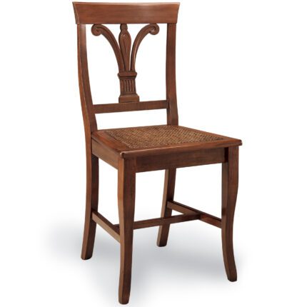 Klassikaline puidust tool 572