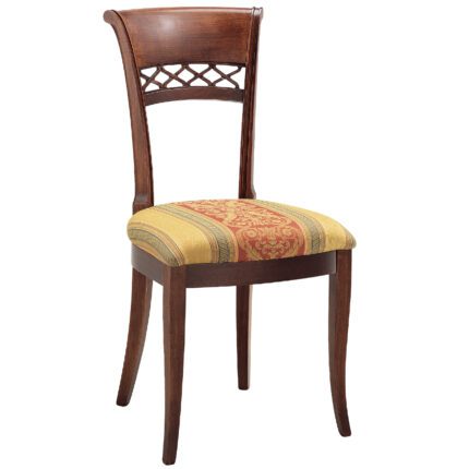 Puidust klassikaline tool 821