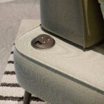 Bask lamamistoole on valikus ka G&H toitega, mis muudab elektroonikaseadmetega töötamise veelgi mugavamaks.