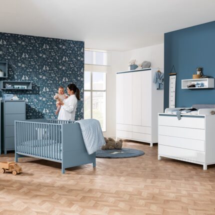 Olli beebitoa mööbel on saadaval erinevates värvivalikutes