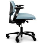 RH Activ 202 kontoritool sobib oma funktsionaalsuse ja disainiga igasse tööruumi.