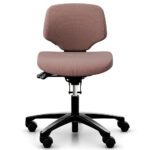 RH Activ 200 kontoritool sobib oma elegantse stiiliga igasse tööruumi.