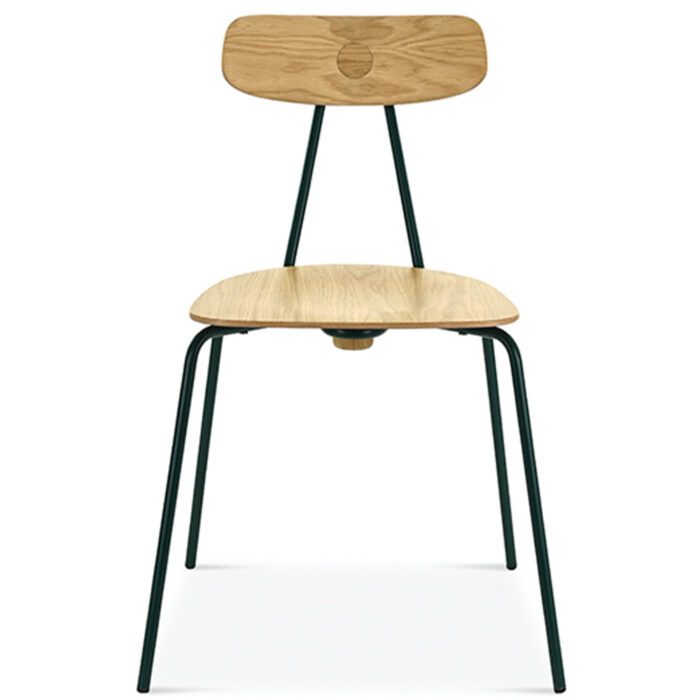 Sool metaljalgadega tool on lihtsa disaini ja kerge kontsruktsiooniga.