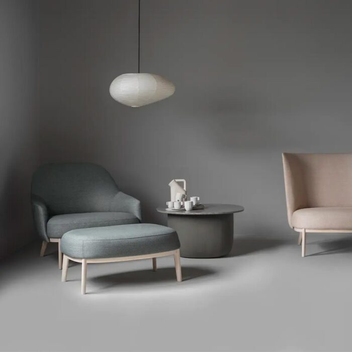 Shift classic armchair