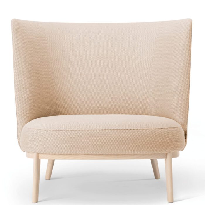 Shift wood high armchair