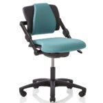 HÅG H03 330 kontoritool musta jalaristiga sobib suurepäraselt igasse kontorisse