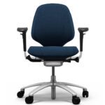 RH Mereo 200 kontoritool on saadaval ka käetugedega