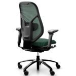 RH Mereo Mesh on töötool, mis toetab liikumist istudes ja aitab vähendada pinget seljas ning õlgades