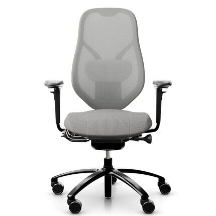 RH Mereo Mesh ergonoomiline töötool, mille hingav seljatugi toetab aktiivset ja mugavat istumist kogu tööpäeva vältel